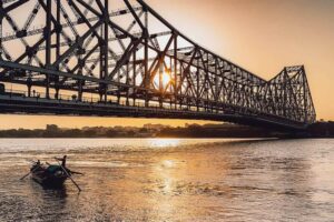 Howrah bridge9কলকাতার কিছু ভুতুড়ে জায়গা)