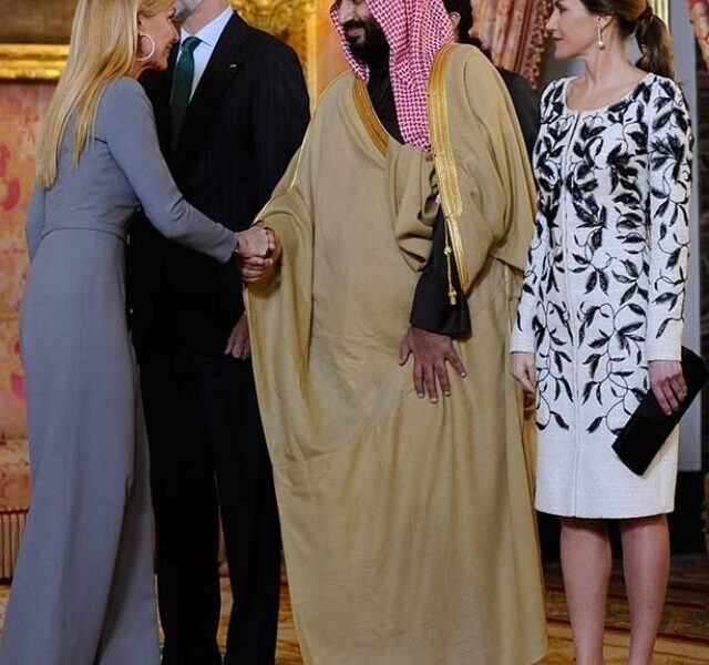 Letizia brought monochrome back for Royal Lunch with Saudi Prince _ RegalFille